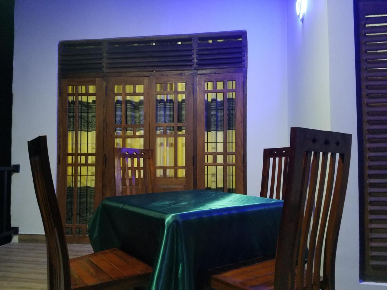 Yashumi Homestay Dambulla Exterior foto